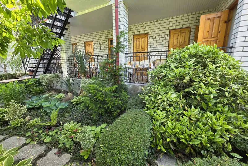 gallery_photo