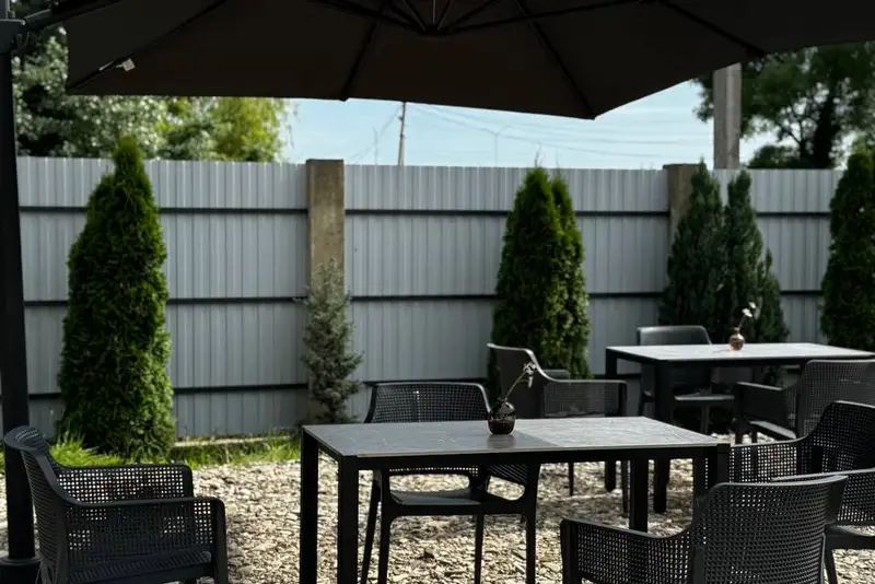 gallery_photo
