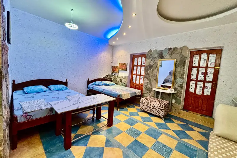gallery_photo