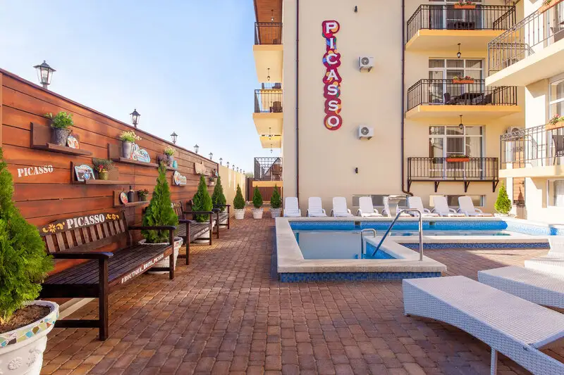 Пикассо новороссийск. Пикассо картина бар. Пикассо уфа диагностический центр. Пикассо рамка. Клиника пикассо воронеж.