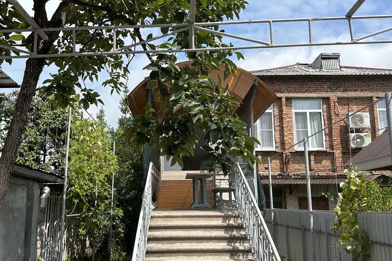 gallery_photo