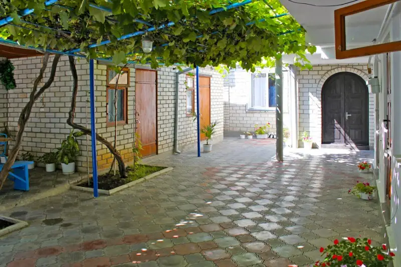 gallery_photo