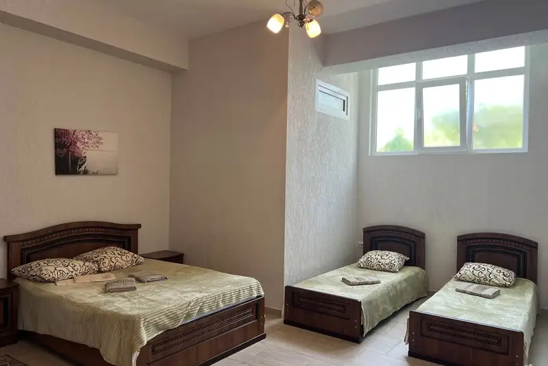 gallery_photo
