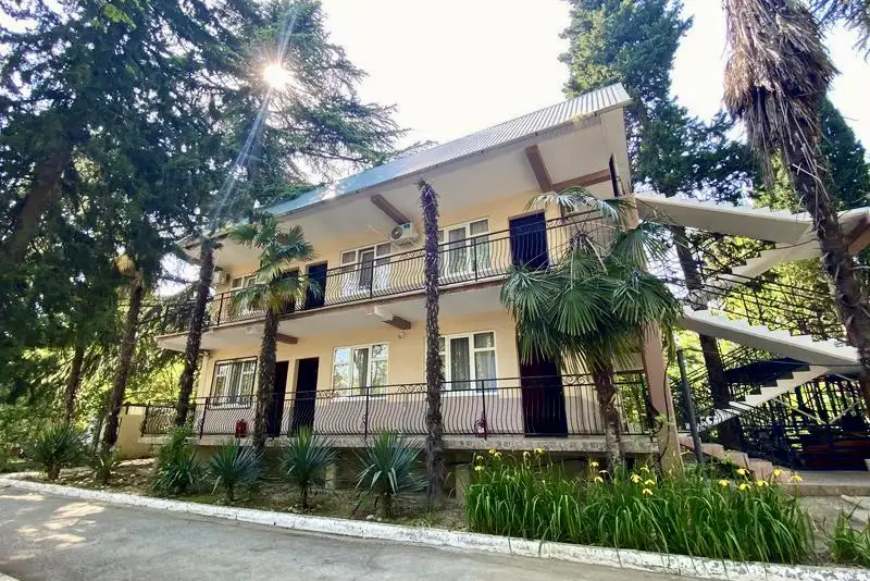 Гостевой дом «Меридиан» ш. Сочинское, д. 2"А"/15