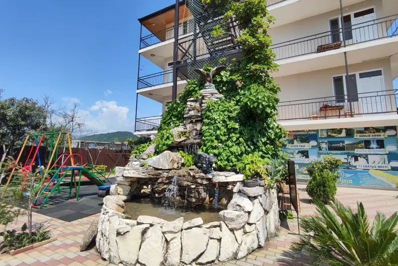 gallery_photo