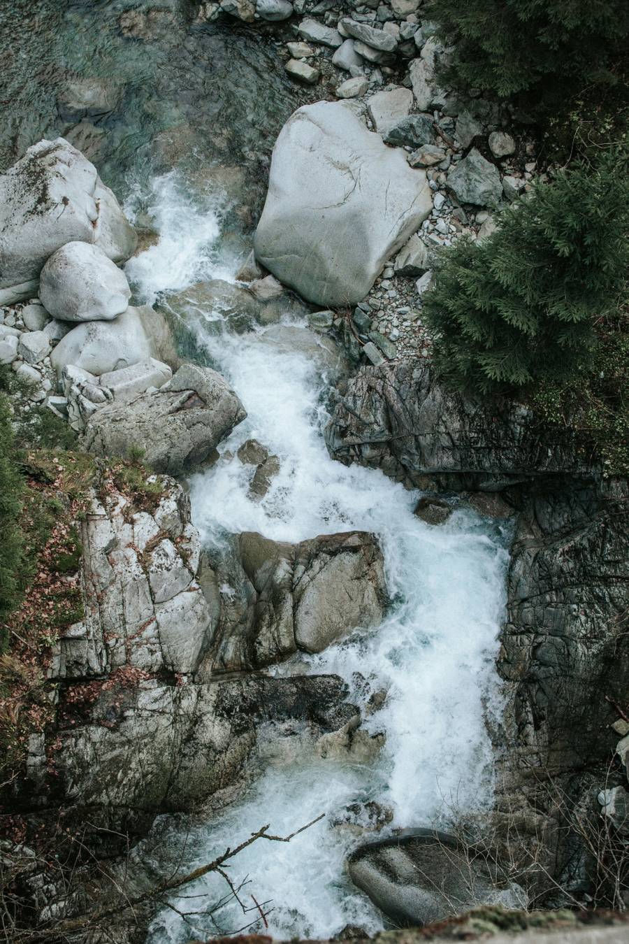 Один из безымянных каскадов. Источник:&nbsp;unsplash.com