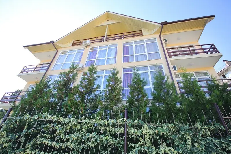 Частный дом «Аннушка» ул. Партизанская, д. 16/2