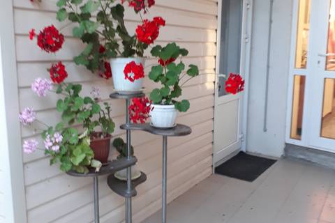 Гостевой дом «Солнечная долина» с. Солнечная долина, ул. Матвиенко, д. 13