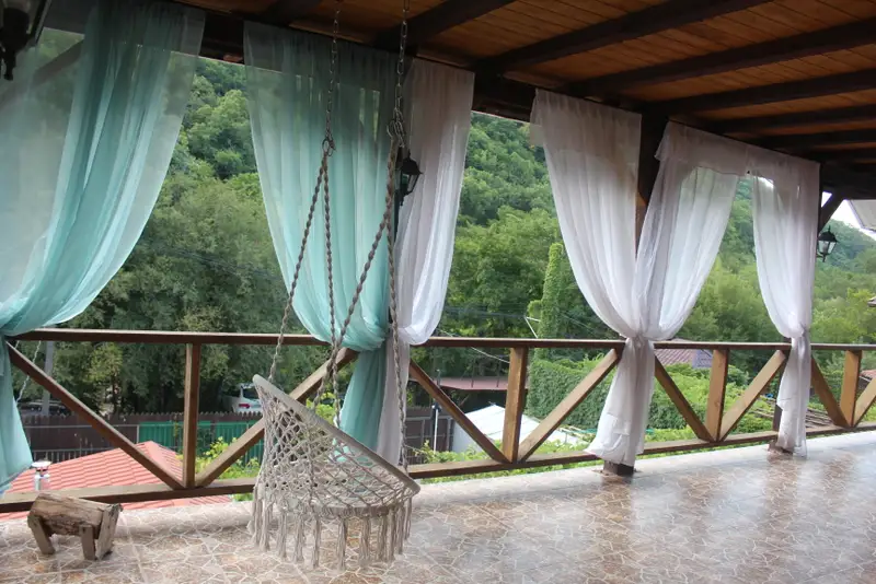 gallery_photo