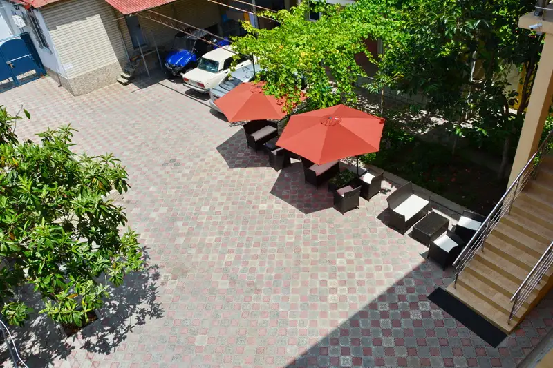 gallery_photo