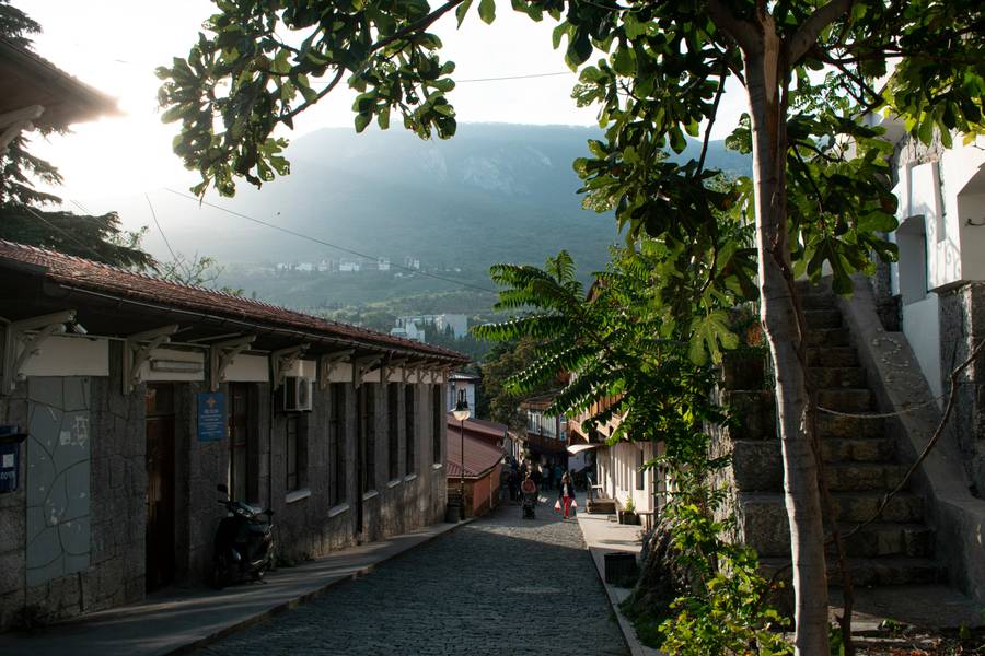 Очаровательные и тихие улочки Гурзуфа. Источник: Pexels.com