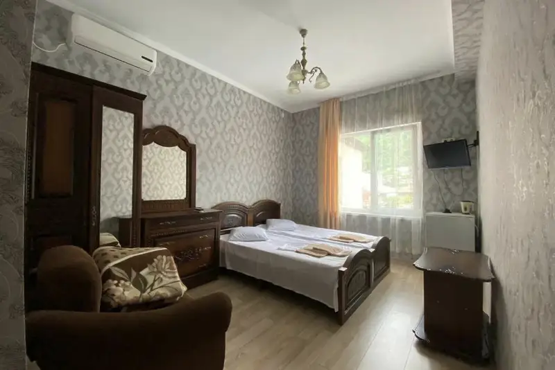 gallery_photo