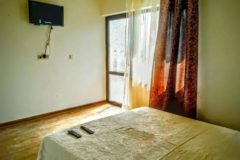 gallery_photo