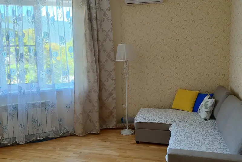 gallery_photo
