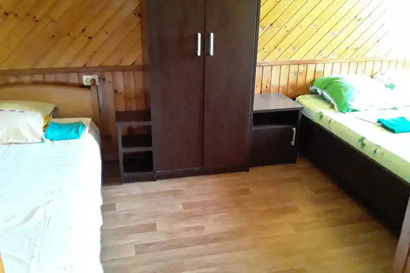 gallery_photo
