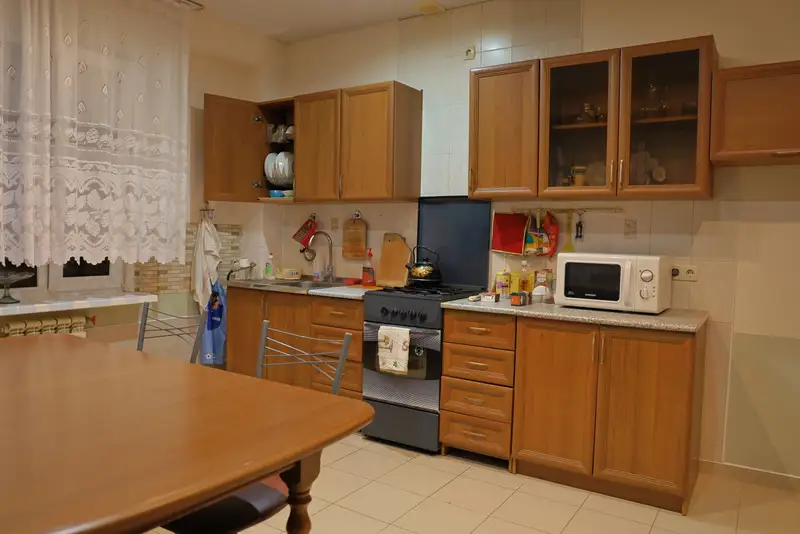 gallery_photo