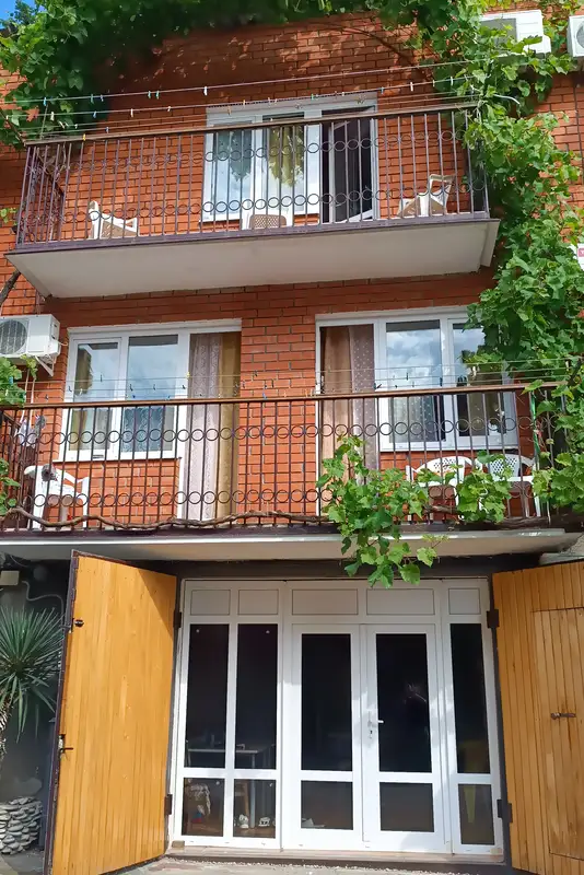 gallery_photo