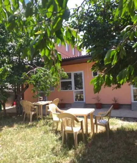 Гостевой дом «Лина», курорт Витязево