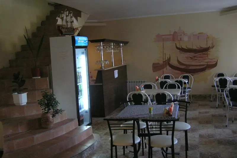 gallery_photo