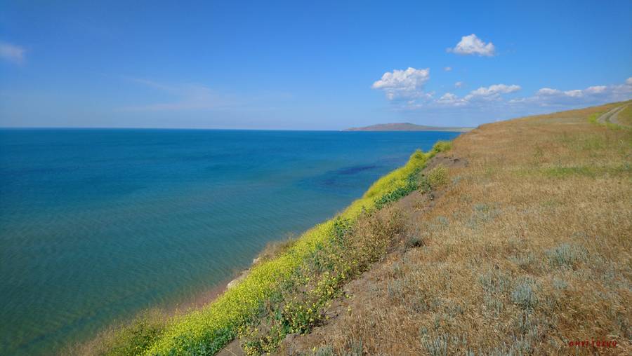 Вид на мыс Опук, Черное море