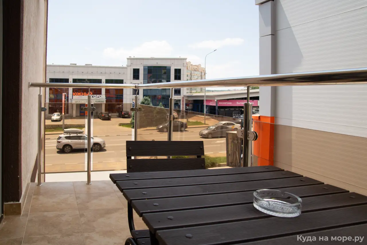 gallery_photo