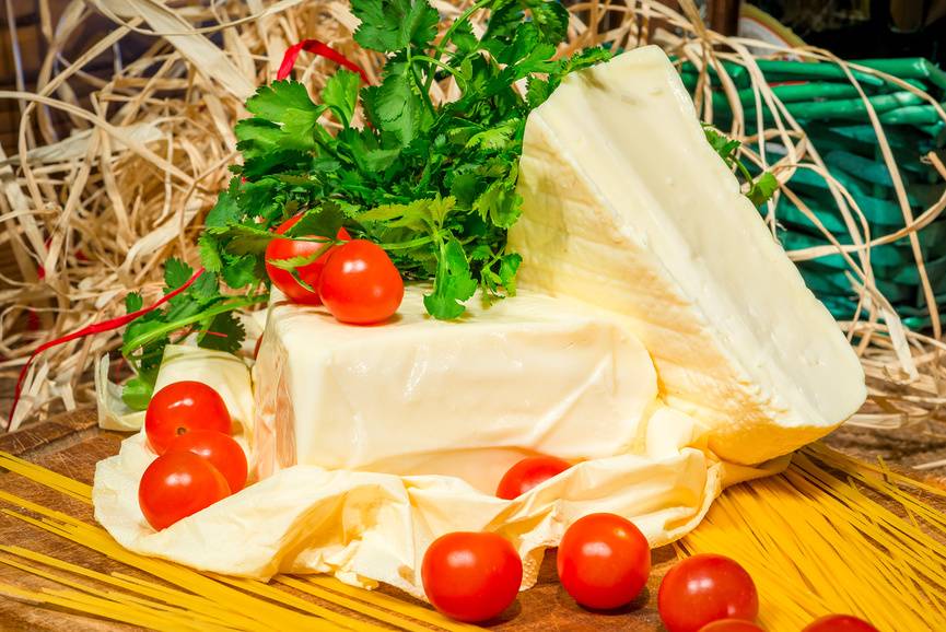 Объедаться вкуснятиной — один из главных пунктов программы отдыха на юге. Источник: Lori.ru