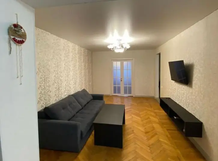 gallery_photo
