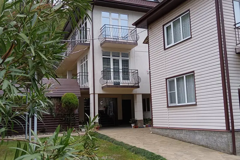 Гостевой дом «Ангелина» ул. Центральная, д. 98/1