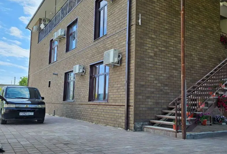 Гостевой дом «Лазурь» ул. Киараз, д. 11 «А»