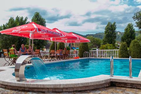 Гостиница «Лето» ул. Восточная, д. 10