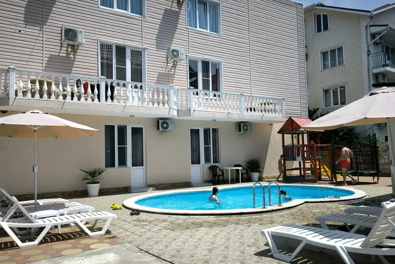 Гостевой дом «Радушный» ул. Тормахова, д. 3Б/4