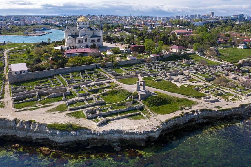 Побережье Херсонеса Таврического. Источник: фотобанк Лори