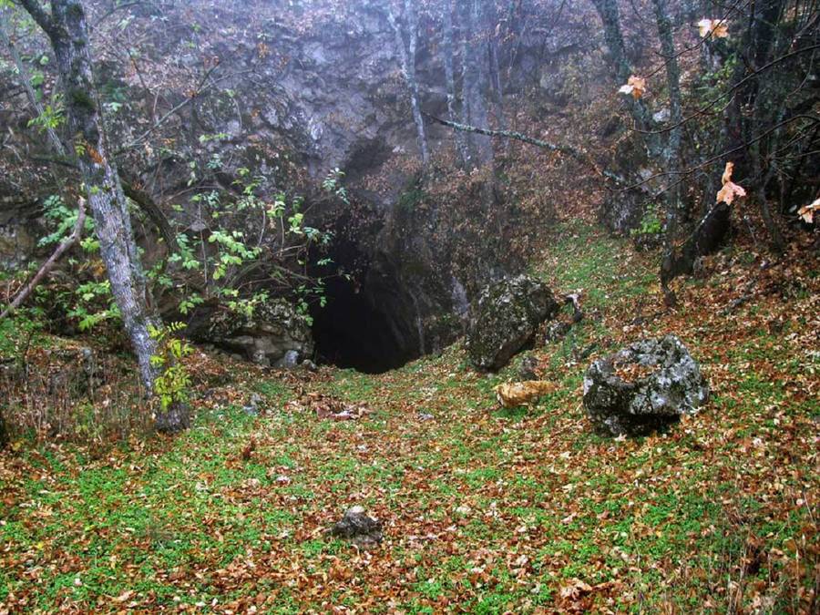 Вход в пещеру. Фото: jalita.com
