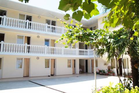 Частная гостиница «У Михалыча» ул. Курганная, д. 4"Б"