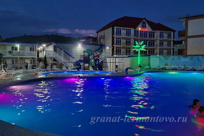 gallery_photo
