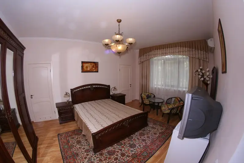 gallery_photo