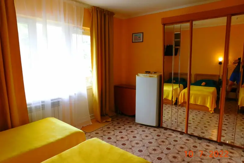 gallery_photo