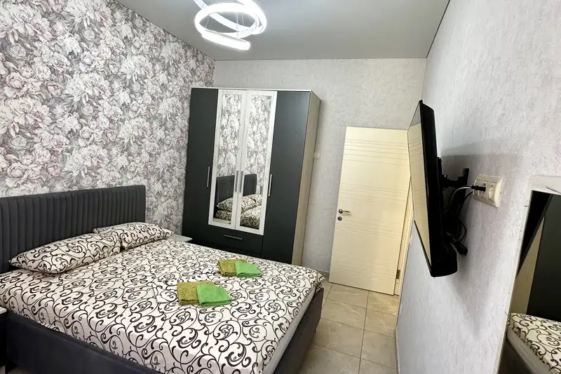 gallery_photo