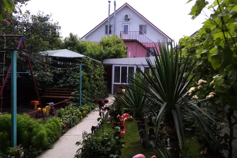 Гостевой дом «Зеленый дворик на Черноморской», курорт Витязево