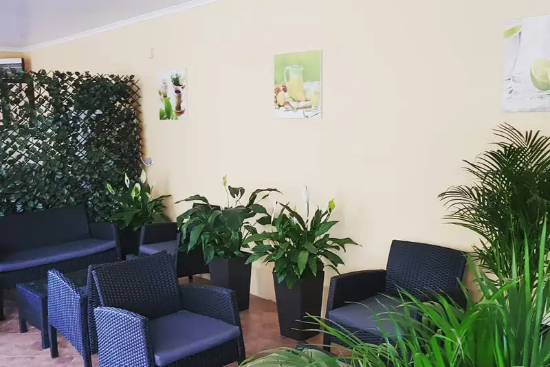 gallery_photo