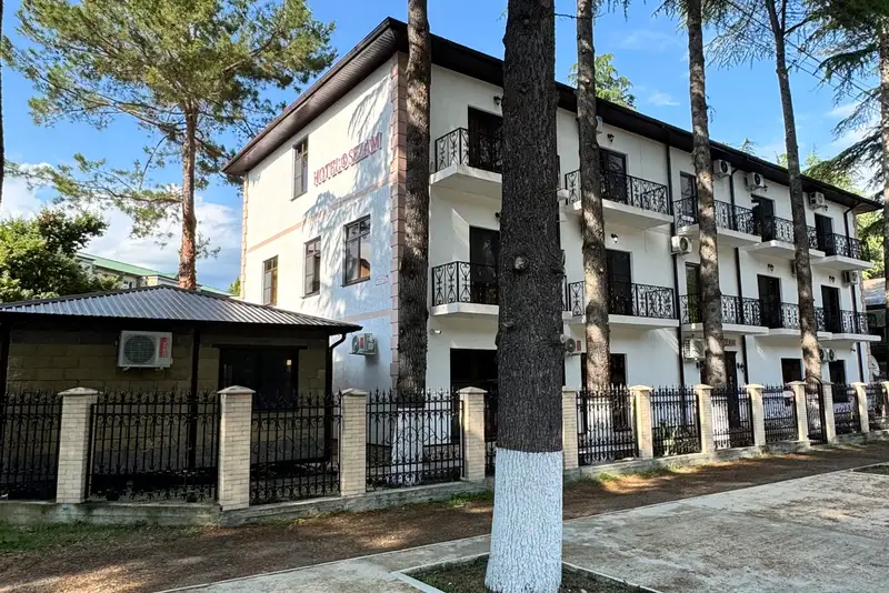Отель «Sezam Hotel» ул. Гочуа, д. 21 «А»