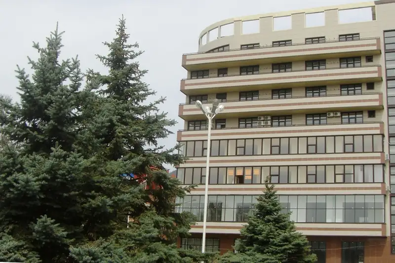 Отель "CITY PLAZA" ул Горького 26/ угол Толстого, 22