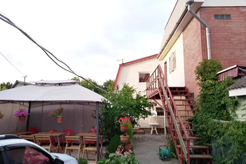 Гостевой дом на Короленко 3 ул. Короленко, д. 3