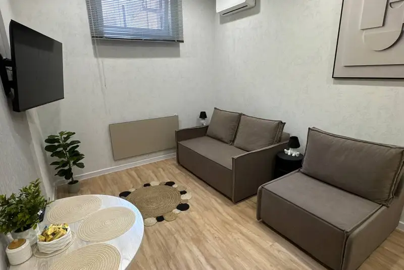 gallery_photo