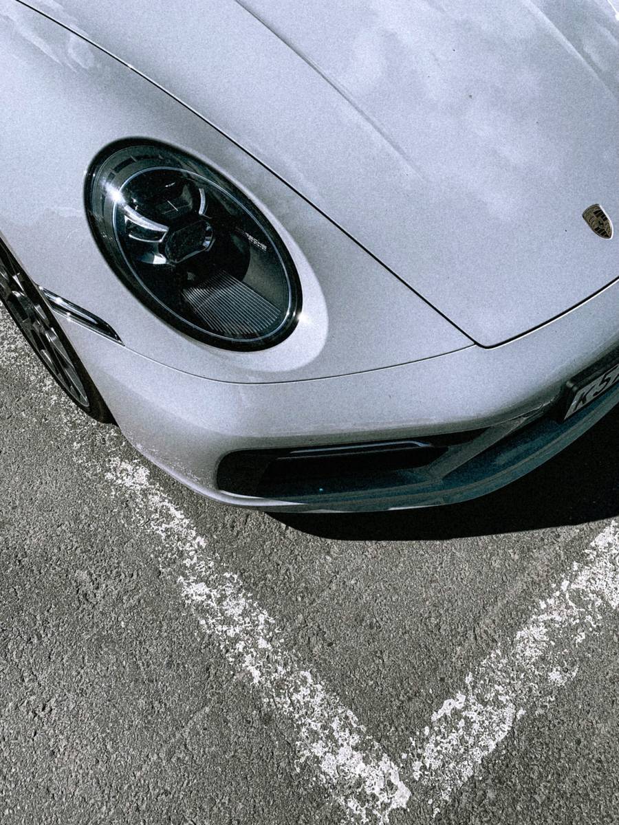 Парковка в Геленджике в сезон может стать проблемой. Источник:&nbsp;Источник: unsplash.com