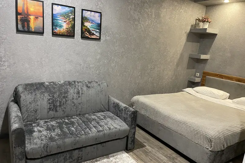 gallery_photo