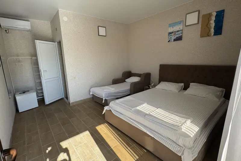 gallery_photo