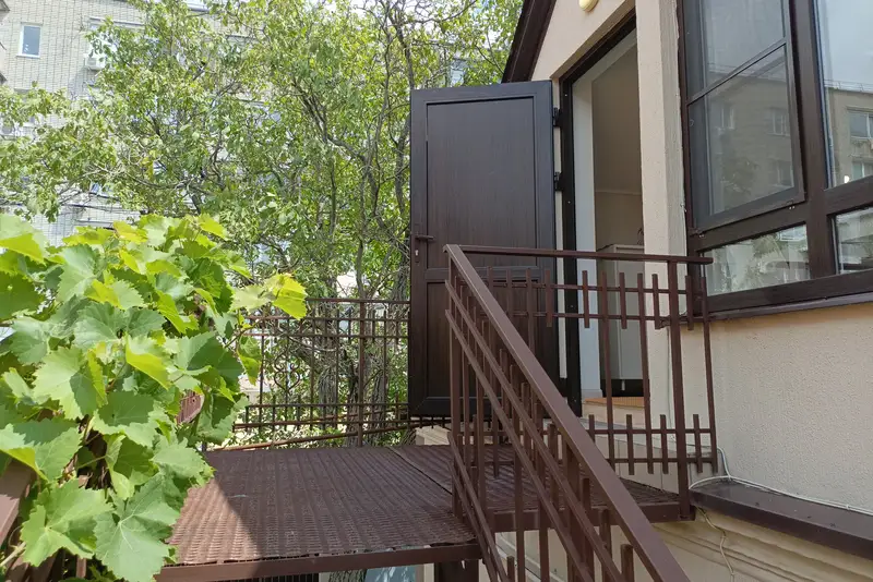 gallery_photo