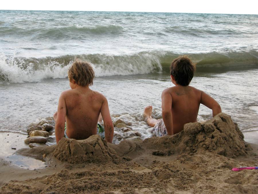 Геленджик — семейный курорт и детям здесь будет хорошо. Источник:&nbsp;unsplash.com