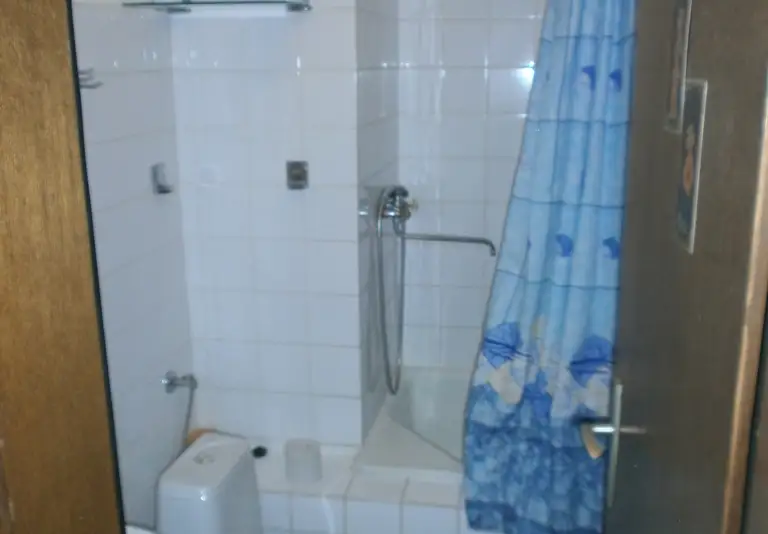 gallery_photo